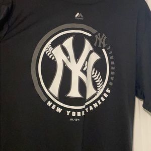 Yankees Dry Fit Tee
